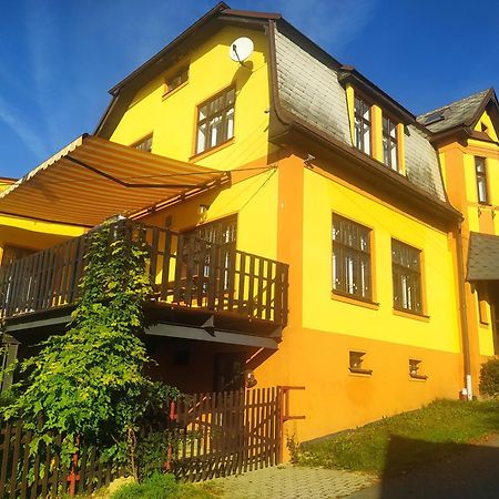 Penzion Hodky Svetla pod Jestedem Exteriör bild